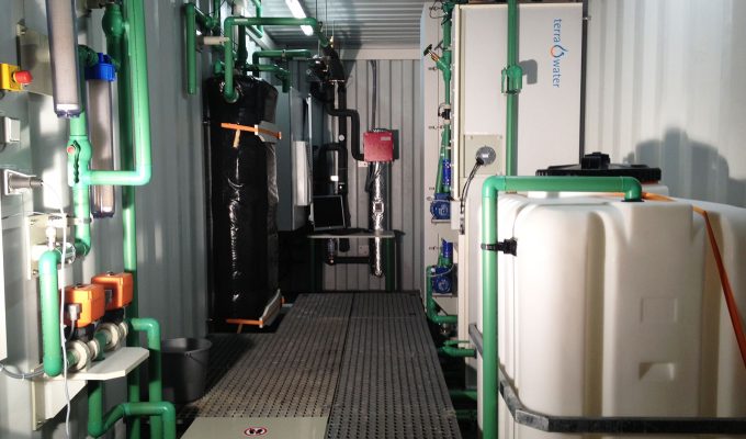 Desalination Plants powered by waste Heat